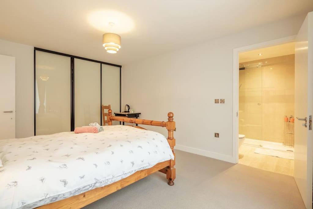 Luxury Ensuite Room 2 Minutes From Cambridge Station Exterior foto