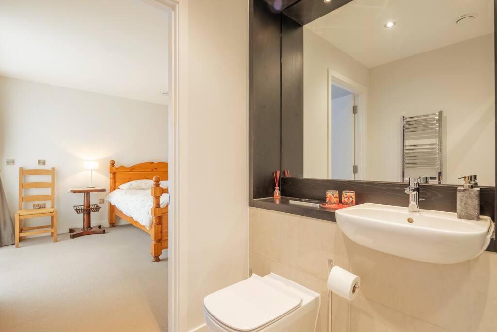 Luxury Ensuite Room 2 Minutes From Cambridge Station Exterior foto