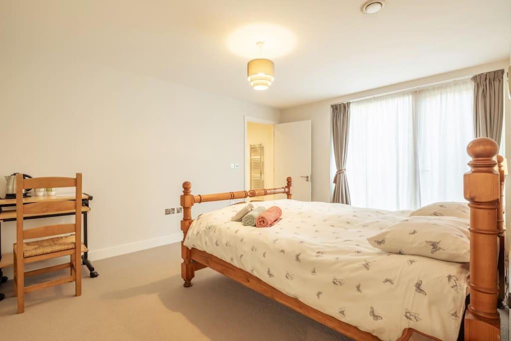 Luxury Ensuite Room 2 Minutes From Cambridge Station Exterior foto